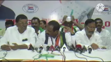 ఖమ్మం అర్బన్: ఖమ్మం లో స్థానిక సంస్థల ఎన్నికల్లో కాంగ్రెస్ సత్తా చాటాలి జిల్లా కాంగ్రెస్ కమిటీ అధ్యక్షులు పువ్వాళ్ళ  దుర్గాప్రసాద్