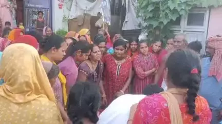 जोगापट्टी: मिश्रौली चौक के पास सड़क हादसे में घायल वृद्ध की इलाज के दौरान मौत, परिजनों में मची चीख-पुकार