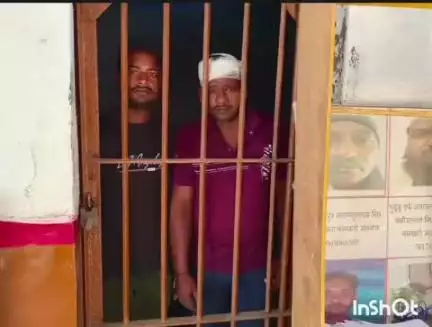 टांडा: बसखारी पुलिस ने गोवध के दो आरोपियों को किछौछा मोड़ से किया गिरफ्तार, आरोपियों पर मारपीट का भी है आरोप