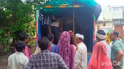 मनावर: खलघाट क्षेत्र में नर्मदा नदी में मिला युवक का शव, क्षेत्र में फैली सनसनी