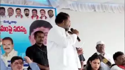 కరీంనగర్: ఆగమైన శాఖలను నాకు ఇచ్చారు, బర్రెలు, గొర్రెలు ఇస్తే ఏం చేసుకోవాలి: మంత్రి వాకేటి శ్రీహరి