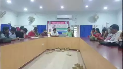 আউশগ্রাম ১: "জল জীবন মিশন" প্রকল্পের কাজের অগ্রগতি নিয়ে বিশেষ বৈঠক করা হল আউশগ্রাম-১ ব্লক অফিসে, উপস্থিত BDO