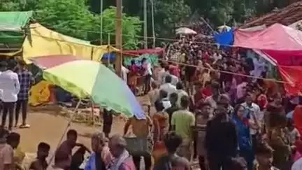 जरमुण्डी: सुखजोरा नाग मंदिर में उमड़ी श्रद्धालुओं की भीड़, जरमुंडी प्रशासन पूरी तरह सतर्क