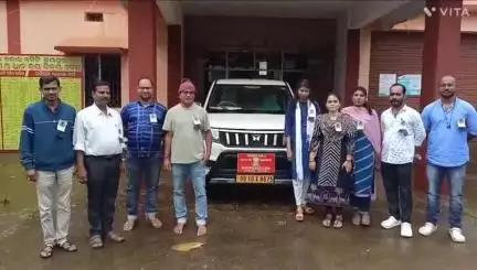 କୋଟପାଡ: ବୈପାରୀଗୁଡା ତହସିଲ କାର୍ଯ୍ୟାଳୟ ଠାରେ ଓଡିଶା ରାଜସ୍ୱ ଅମଲା ସଙ୍ଘ ପକ୍ଷରୁ କଳା ବ୍ୟାଚ ପରିଧାନ  l