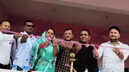 नावकोठी: नावकोठी एपीएस खेल मैदान में प्रखंड स्तरीय मशाल खेल प्रतियोगिता का आयोजन, पदाधिकारी ने किया उद्घाटन