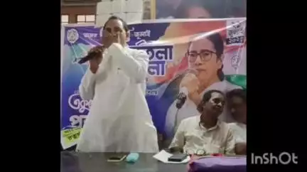 রতুয়া ২: ২১শে জুলাই এর ধর্মতলা সমাবেশকে কেন্দ্র করে রতুয়া তৃণমূল কার্যালয়ে জেলা সভাপতির উপস্থিতিতে সভা