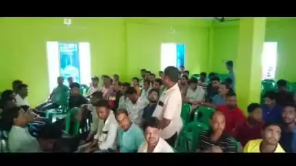 হাসনাবাদ: 21 জুলাইয়ের কর্মসূচিকে কেন্দ্র করে পাটলি খানপুরে তৃণমূলের সাংগঠনিক বৈঠকের আয়োজন, উপস্থিত পঞ্চায়েত সভাপতি