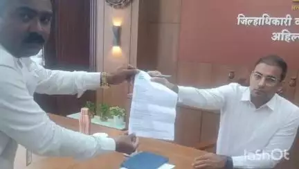 राहुरी: देवळाली प्रवरा येथील पंढरपूर वारी अपघातातील जखमी तातडीने मदत द्यावी,ज्ञानमाता संस्थेचे करपे यांची शासनाकडे मागणी