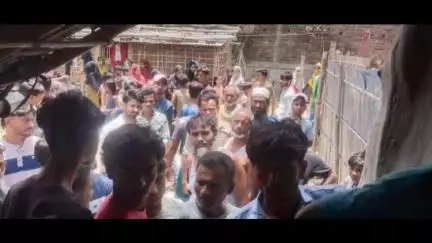 कुमारखंड: पुरैनी वार्ड 12: ताजिया जुलूस में ट्रैक्टर की चपेट में आने से 8 वर्षीय बालक की मौत