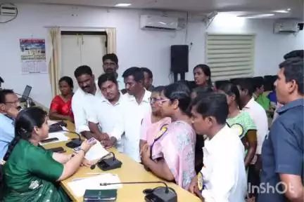 జిల్లా కలెక్టర్ కార్యాలయంలో ప్రజావాణి కార్యక్రమం జరిగింది మొత్తం 78 దరఖాస్తులు వచ్చాయని అధికారులు తెలిపారు