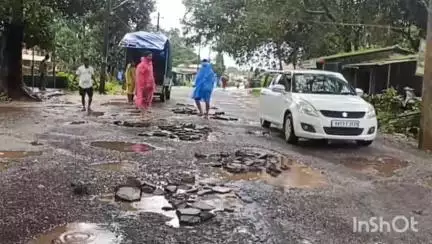 ಹೊಸನಗರ: ಬಲಿಗಾಗಿ ಕಾದು ಕುಳಿತಿರುವ ಹೊಸನಗರದ ರಾಜ್ಯ ಹೆದ್ದಾರಿ
#localissue