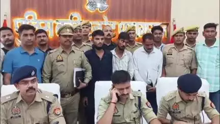 करेली पुलिस और SOG नगर सर्विलांस सेल की टीम ने चार अभियुक्तों को किया गिरफ्तार