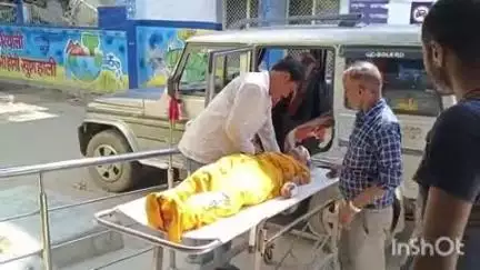 भभुआ: जदूपूर गांव के पास बाइक की टक्कर से एक वृद्ध महिला घायल, सदर में इलाज जारी