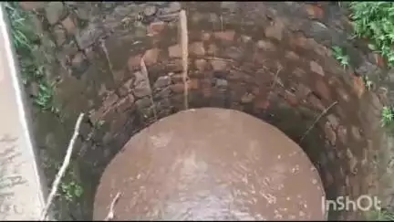 रमकंडा: रमकंडा प्रखंड के हरहे गांव के भुइँया टोला में आज भी दूषित पानी पीने को मजबूर हैं ग्रामीण #jansamasya