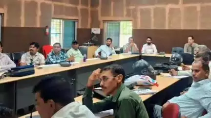 खरगौन: खरगोन और भगवानपुरा के बीएलओ को दिया प्रशिक्षण, 7 से 17 जुलाई तक ज़िले के सभी बीएलओ को मिलेगा प्रशिक्षण