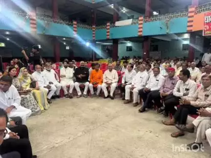 माकड़ोन: तराना विधायक महेश परमार अखिल भारतीय धाकड़ युवा महासभा के राष्ट्रीय अध्यक्ष के शपथ ग्रहण समारोह में शामिल हुए