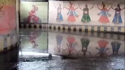 हनुमानगढ़: बारिश के घंटों बाद भी नहीं हो पाई बरसाती पानी की निकासी, दुकानदारों ने किया प्रदर्शन #jansamasya