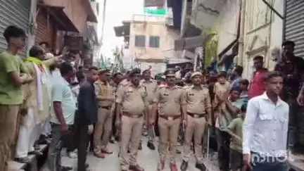 नकुड: गंगोह कस्बे में शिया सोगवारों ने मोहर्रम का जुलूस निकाला, पुलिस रही मौजूद