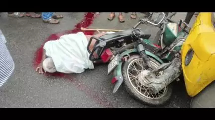 ధర్మారం: మండల కేంద్రంలో బొలెరో వాహనం ఢీకొట్టి వృద్ధుడు అక్కడికక్కడే మృతి
