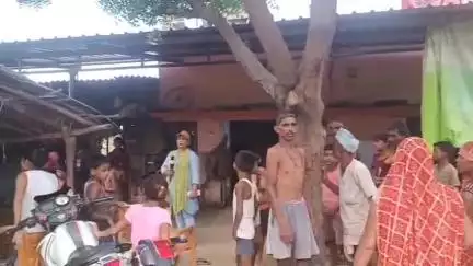 महमूदाबाद: शायपुर गांव में शनिवार-रविवार रात दो सगे भाइयों के घर चोरी, लाखों के जेवरात व नगदी चोर लेकर फरार