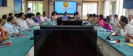 रत्नागिरी: संशयित बोटीची तपासणी मेरीटाईम बोर्डाने करावी :  जिल्हाधिकारी एम.देवेंदर.सिंह