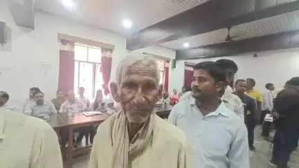 प्रतापगढ़: पीप्रतापगढ़  में आयोजित होने वाले तहसील दिवस में फरियादियों को नहीं मिल रहा न्याय#jansamasya