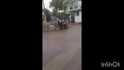 होशंगाबाद नगर: ग्वालटोली के लश्कर चौक पर शराबी की मनमानी, खुलेआम शराब पी, मना करने पर दी धमकी, वीडियो वायरल