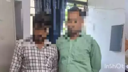 कुचायकोट: पुलिस ने NH27 बलथरी चेकपोस्ट पर 2 लोगों को 80 किलो चांदी जैसे धातु के जेवर के साथ हिरासत में लिया