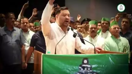 राजद के राष्ट्रीय परिषद के अधिवेशन में तेजस्वी ने फिर जीत लिया दिल #RJD #TejashwiYadav