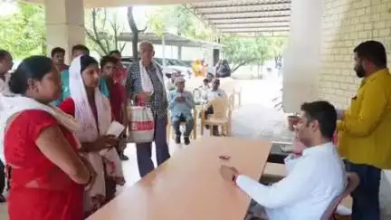 रामपुर बघेलान: रामपुर बघेलान विधायक ने सुनी जनता की समस्याएं, अधिकारियों को दिए तत्काल निराकरण के निर्देश