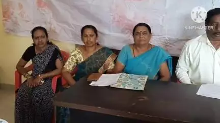 ಚಿಕ್ಕಬಳ್ಳಾಪುರ: ಜು.9ರಂದು 12 ಕಾರ್ಮಿಕ ಸಂಘಟನೆಗಳ ನೌಕರರು ತಮ್ಮ ಕೆಲಸಗಳ ಬಂದ್‌ ಮಾಡಿ, ಮುಷ್ಕರ ನಗರದಲ್ಲಿ ಸಿಐಟಿಯು ಕಾರ್ಯದರ್ಶಿ ಸಿದ್ಗಂಗಪ್ಪ
