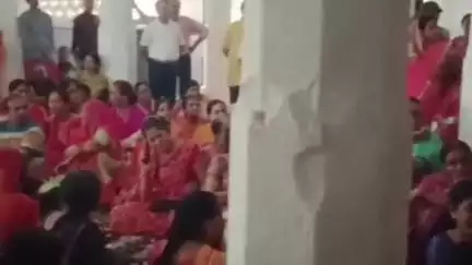 डूंगरपुर: धौलागढ़ में आयोजित सर्व समाज की बैठक संपन्न, कार्यक्रम को लेकर सौंपी गई जिम्मेदारी