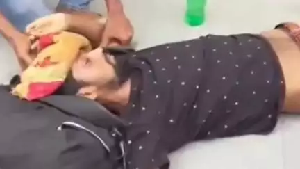 কোলাঘাট: থুতু ফেলতে গিয়ে কোলাঘাটে রেলপোস্টে মাথা লেগে গুরুতর আহত এক রেল যাত্রী, আশঙ্কাজনক অবস্থায় উলুবেড়িয়াতে পাঠাল রেল পুলিশ