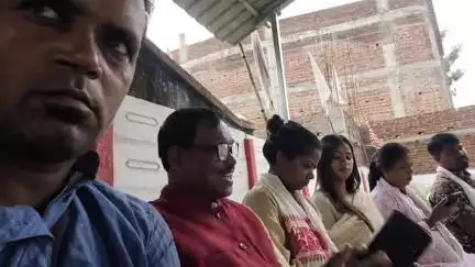 पेसा कानून लागू करने में देरी के खिलाफ पड़ाव्यवस्था एवं रूढ़ि जन्य जनजाति प्रेस कॉन्फ्रेंसकर सरकार को चेतावनी दी है 🇮🇳