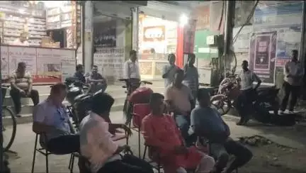 কালচিনি: নয় জুলাই ধর্মঘটের সমর্থনে কালচিনি চৌপথি এলাকায় পথসভা জয়েণ্ট ফোরামের