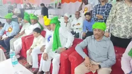 सिमडेगा: जिला मुख्यालय में निकले मुहर्रम जुलूस में उमड़ा जनसैलाब, विधायक भूषण बाड़ा भी हुए शामिल