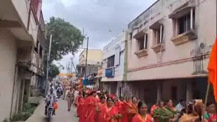 उदगीर: गुरू पौर्णिमा निमित्ताने उदगीर ते अहमदपूर भाविकांची पायी दिंडी रवाना