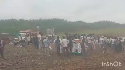 राघोगढ़: राघोगढ़ में संजय सागर बांध पर ताजियों का विसर्जन, राघोगढ़ राज परिवार से पूर्व सांसद लक्ष्मण सिंह हुए शामिल