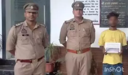 आगरा: पुलिस ने अबू लाल दरगाह के पास से अवैध तमंचा लेकर घूम रहे दो अभियुक्तों को दबोचा