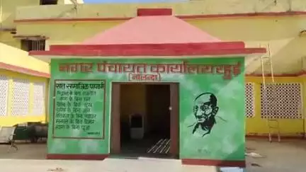 रहुई: नगर पंचायत रहुई में सीसीटीवी और हाई मास्ट लाइट लगाई गई