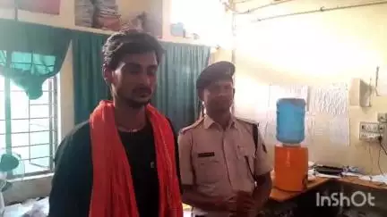 अरवल: सोशल मीडिया पर हथियार लहराने वाला युवक अंकुरी गांव से गिरफ्तार, पटना पुलिस ने हथियार भी बरामद किया