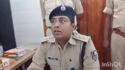 बिस्फी: औसी बिचला टोल में पत्नी की गला दबाकर हत्या, एसडीपीओ ने किया मामले का खुलासा