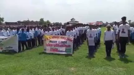 राजपुर: तियरा प्लस टू उच्च विद्यालय के खेल मैदान में प्रखंड स्तरीय मशाल खेलकूद प्रतियोगिता का आयोजन