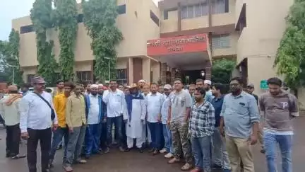 परभणी: राखीव जागेवरील अतिक्रमण तात्काळ हटवा
राज बेलदार समाजाची मनपा आयुक्तांना मागणी #Jansamasya
