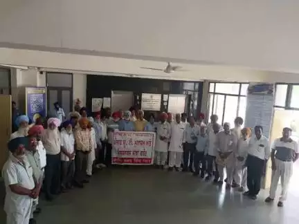 ਨਵਾਂਸ਼ਹਿਰ: 9 ਜੁਲਾਈ ਦੀ ਹੜਤਾਲ ਮੌਕੇ ਰੋਸ਼ ਪ੍ਰਦਰਸ਼ਨ ਵਿੱਚ ਨਵਾਂਸ਼ਹਿਰ ਦੇ ਪੈਨਸ਼ਨਰ ਭਰਵੀਂ ਸ਼ਮੂਲੀਅਤ ਕਰਨਗੇ