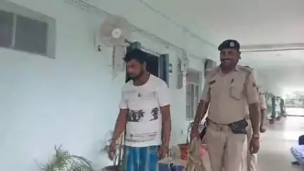 अररिया: ककोड़ा में पिता-पुत्र को गोली मारने के मामले में आरोपी गिरफ्तार, हथियार भी बरामद