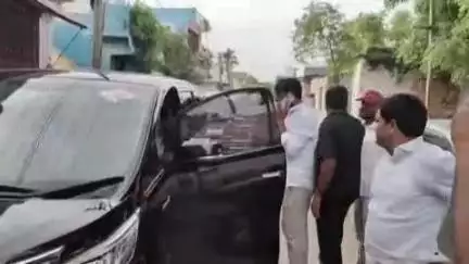 పులివెందుల: వేంపల్లి లో రాజ్యసభ మాజీ సభ్యులు తులసిరెడ్డి భార్యను పరామర్శించిన ఏపీసీసీ అధ్యక్షురాలు వైఎస్ షర్మిల రెడ్డి