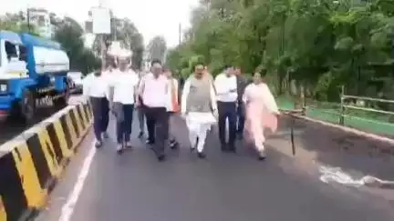पनागर: मप्र के पीडब्ल्यूडी मंत्री राकेश सिंह ने कांग्रेस पर साधा निशाना, कहा- कांग्रेस ने संविधान की धज्जियां उड़ाईं