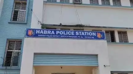 হাবরা ১: জুয়া খেলার অপরাধে শ্রীনগর এলাকা থেকে গ্রেফতার ছয়