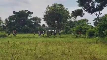 ময়ূরেশ্বর ১: বৌমার অবৈধ সম্পর্কে বাধা দিল শ্বশুর! রাগে খুন করে রাতমাই মাটি চাপা দেওয়া হলো শ্বশুরকে এলাকায় উঠছে অভিযোগ
